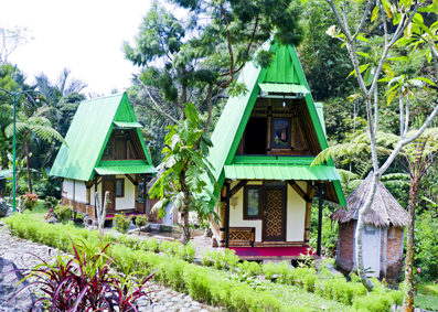 Saung Bambu